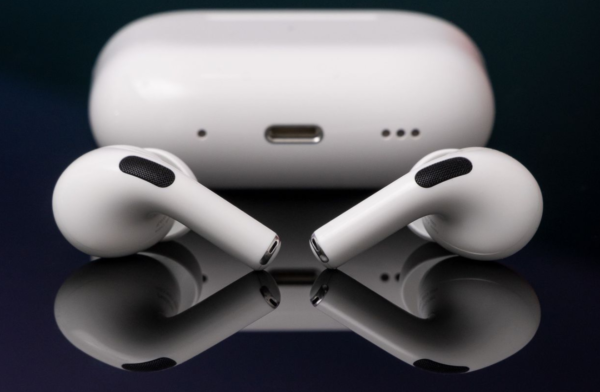 Premium Quality Wireless Eir-Pods pro 2nd Generation Imported by USA - Image 2